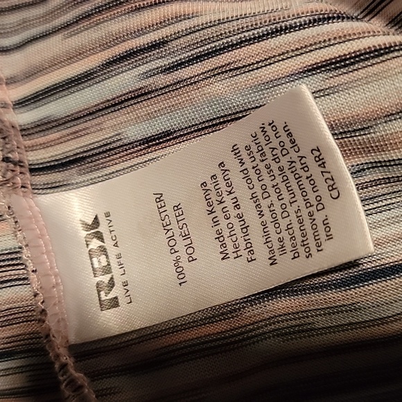 2 Activewear Tops - Picture 9 of 9